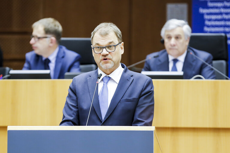 Φωτογραφία 11: Plenary session - Debate with Juha SIPILÄ, Finnish Prime Minister, on the Future of Europe