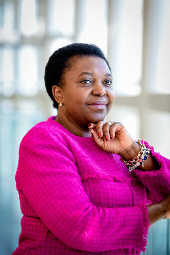 Photo 1: Cecile Kashetu KYENGE in the EP