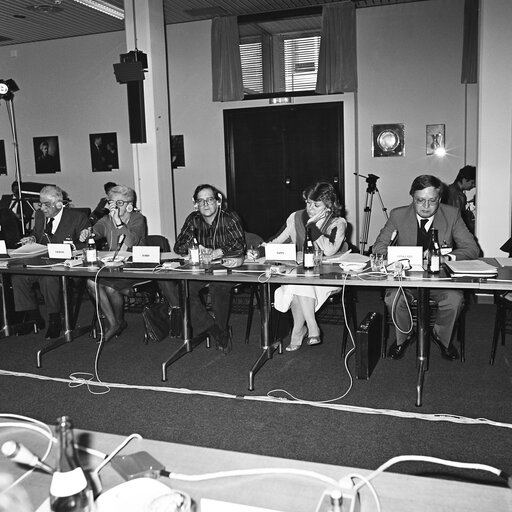 Visit of the Committee on Energy, Research and Technology at the Joint Research Centre of Ispra, Italy, in October 1984