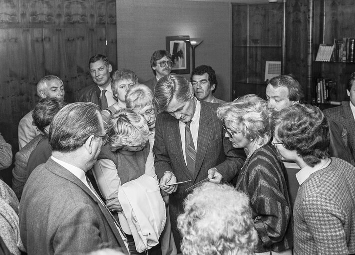 Fotografia 9: Pieter DANKERT - EP President meets with guests at the European Parliament in Strasbourg