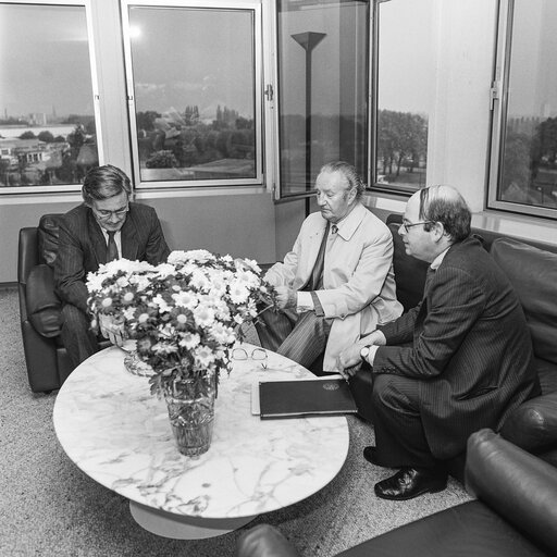 Fotografia 5: Pieter DANKERT - EP President meets with guests at the European Parliament in Strasbourg