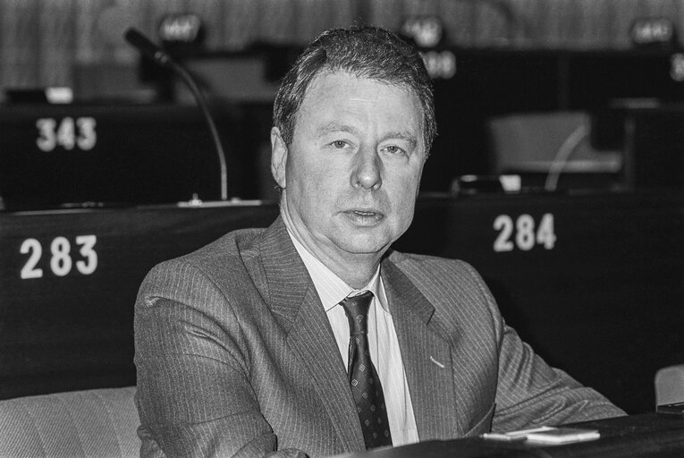 MEP Pierre LALUMIERE during a session in Strasbourg .