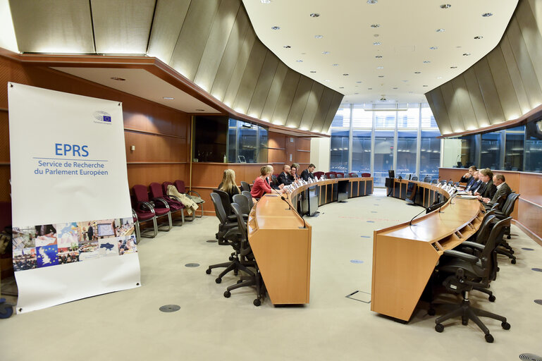 Fotografi 21: Visit of the President of the European Committee of Regions to the EPRS