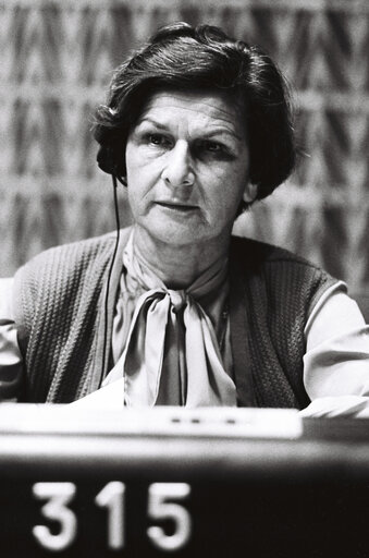 The MEP Marie-Jane PRUVOT during a session in the hemicycle of Strasbourg in November 1979.