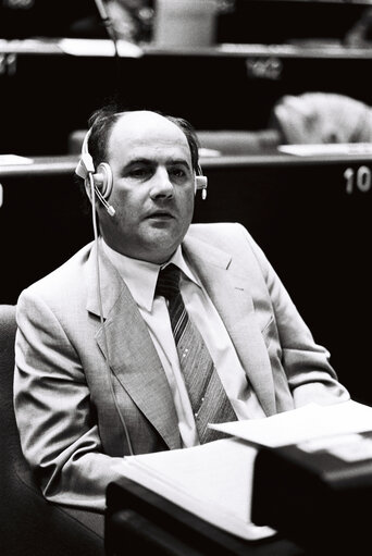 The MEP John Mark TAYLOR during a session in the hemicycle of Strasbourg in November 1979.