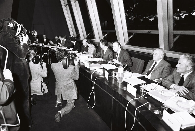 Plenary session in Strasbourg in December 1979.Press Conference