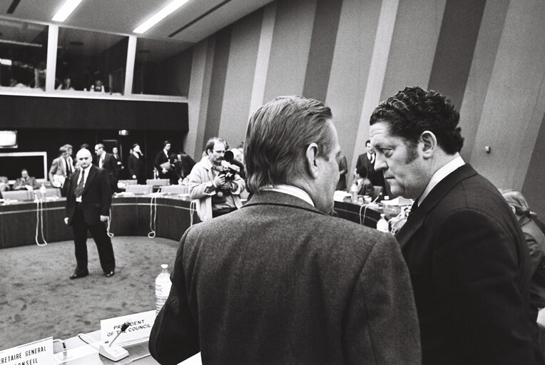 Foto 5: Plenary session in Strasbourg in December 1979.Meeting