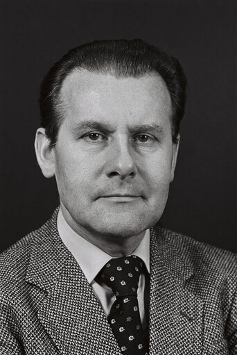 Photo 4 : Portrait of the MEP Gunter RINSCHE in December 1979.