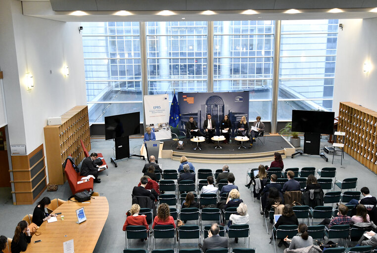 The European Parliament: Institutional Dynamics and Political Change