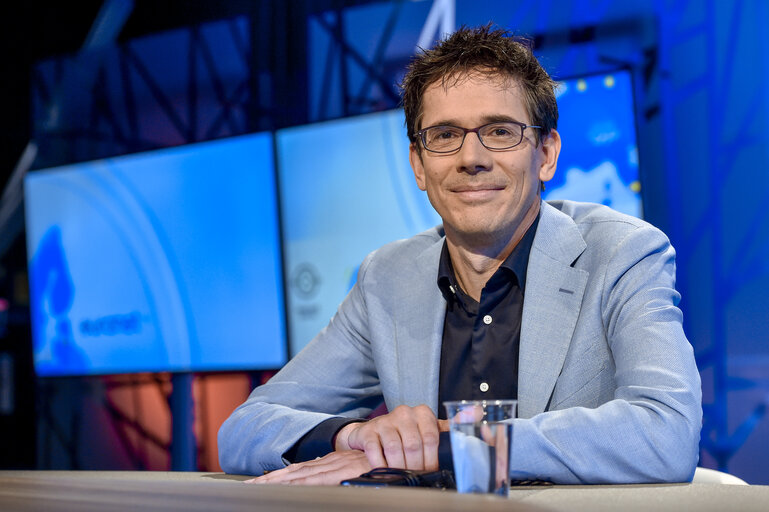 Fotagrafa 7: Euranet Plus interview with Bas EICKHOUT