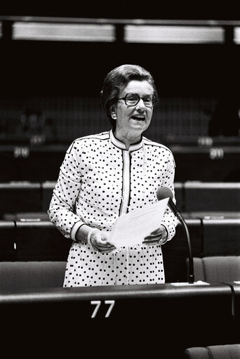 Fotografija 17: Plenary Session in Strasbourg on June 1977