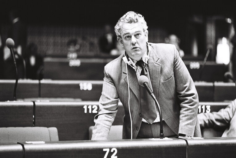 Fotografija 18: Plenary Session in Strasbourg on June 1977