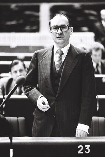 Fotografija 46: Plenary Session in Strasbourg on June 1977