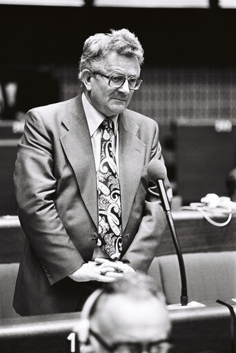 Fotografija 21: Plenary Session in Strasbourg on June 1977