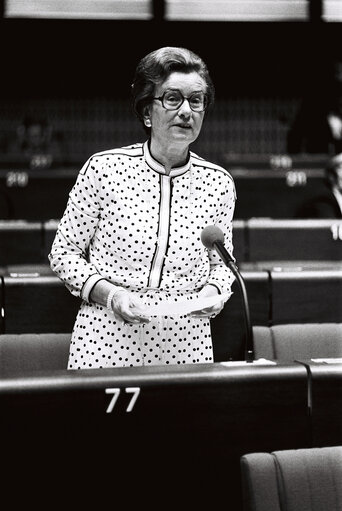 Fotografija 13: Plenary Session in Strasbourg on June 1977