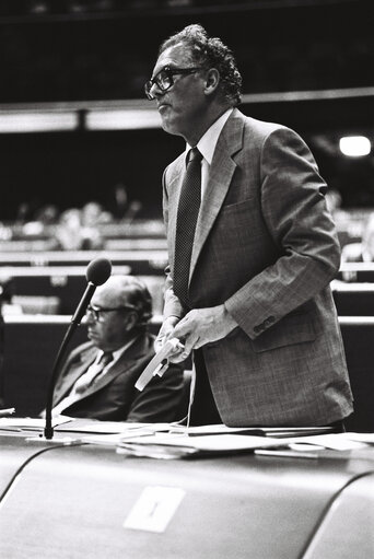 Fotogrāfija 12: Plenary Session in Strasbourg on June 1977