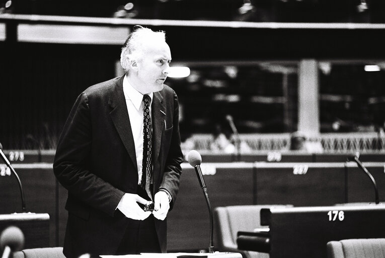 Fotogrāfija 19: Plenary Session in Strasbourg on June 1977