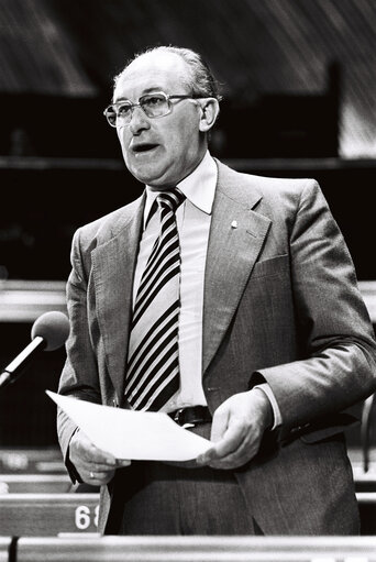 Fotografija 27: Plenary Session in Strasbourg on June 1977