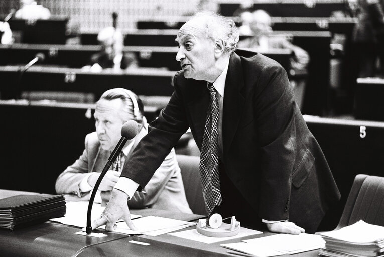 Valokuva 40: Plenary Session in Strasbourg on June 1977