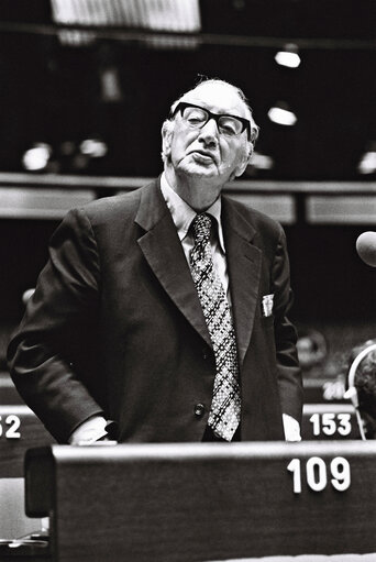 Fotogrāfija 44: Plenary Session in Strasbourg on June 1977