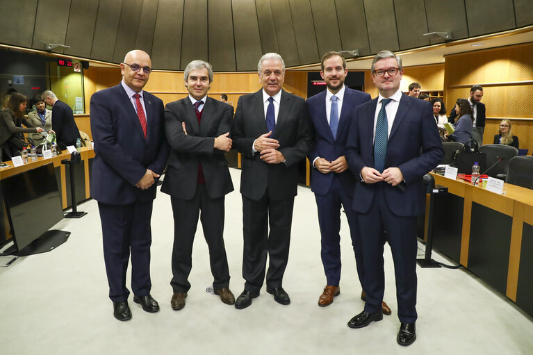 Foto 5: Trilogue agreement - Interoperability between EU information systems (borders and visa, and police and judicial cooperation, asylum and migration)