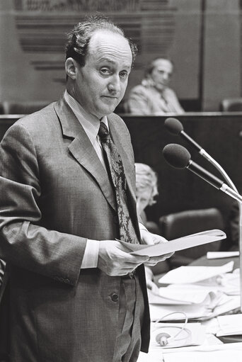 Fotografija 18: Plenary Session in Luxembourg on July 1977