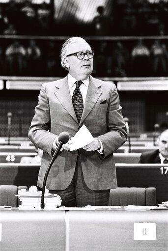 Valokuva 12: Plenary Session in Strasbourg on June 1977