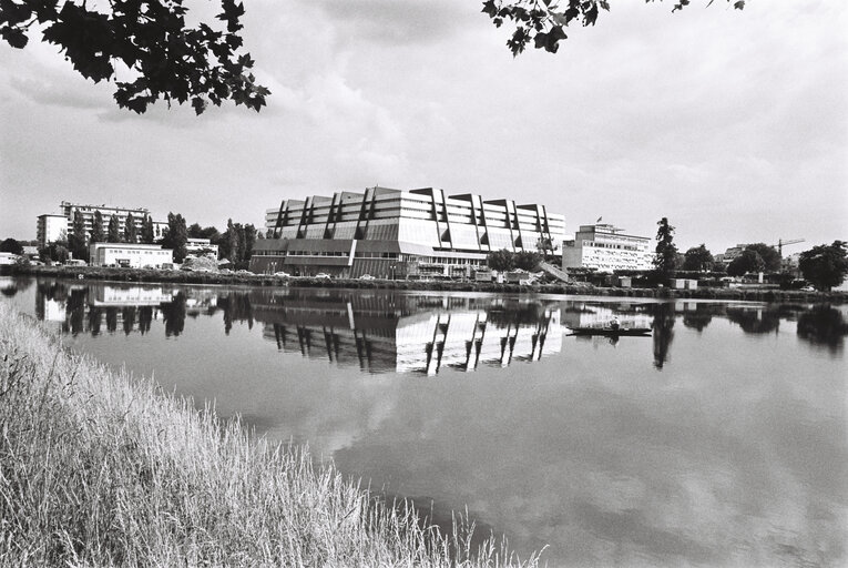 Fotagrafa 17: Palace of Europe in Strasbourg.