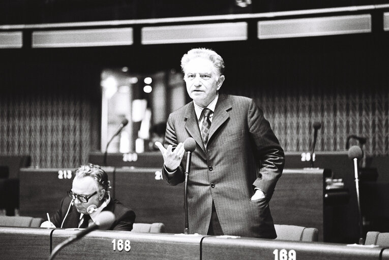 Fotografija 26: Plenary Session in Strasbourg on June 1977