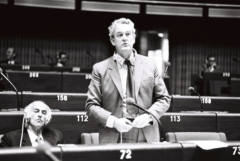 Fotogrāfija 21: Plenary Session in Strasbourg on June 1977