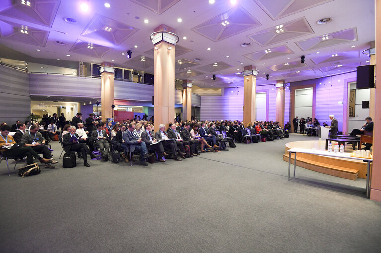 Fotografia 2: Science Week at the European Parliament - ' The Role of Science in 21st Century Policy-Making '