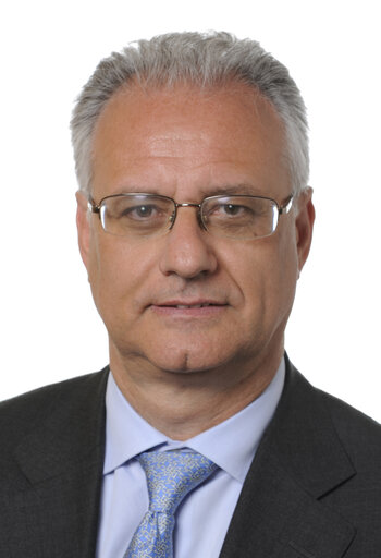 Снимка 14: SUSTA Gianluca MEP - 7th Parliamentary Term.