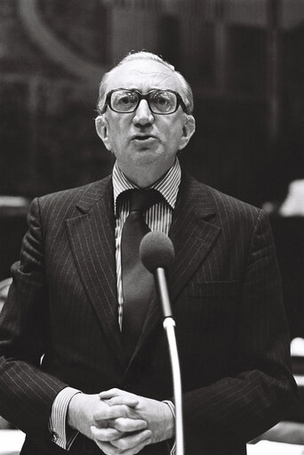 Fotografia 10: Plenary session in Luxembourg on October 1977