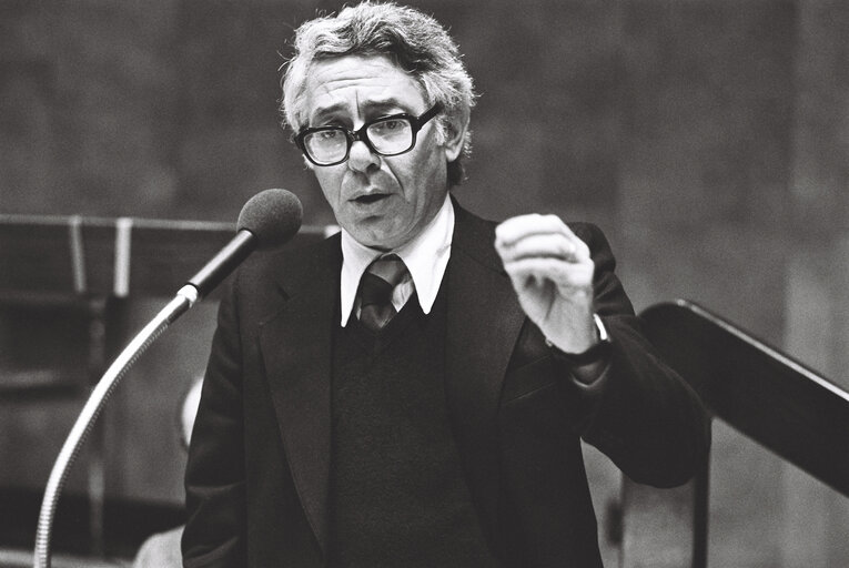 Fotografia 14: Plenary session in Luxembourg on October 1977