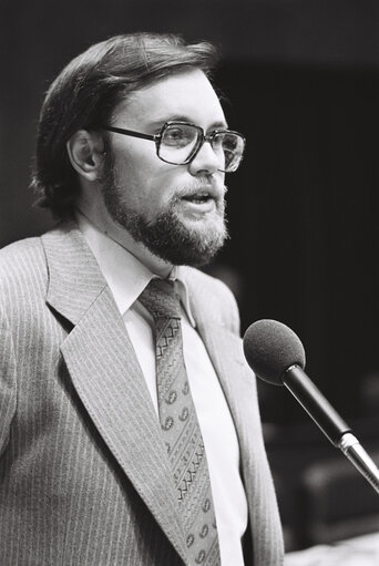 Fotografia 7: Plenary session in Luxembourg on October 1977