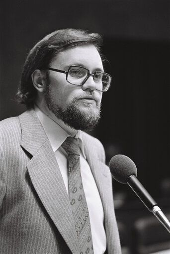 Fotografia 3: Plenary session in Luxembourg on October 1977