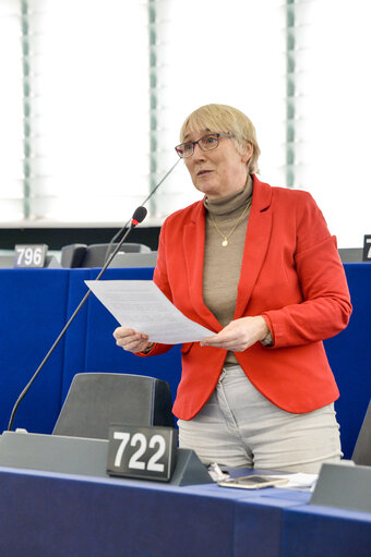 Olga SEHNALOVA in the EP in Strasbourg