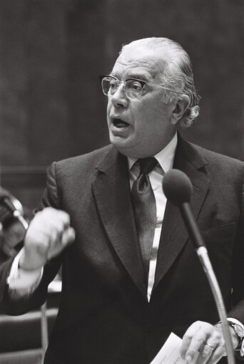 Fotografia 1: Plenary session in Luxembourg on October 1977