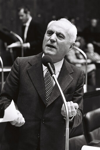 Fotografia 6: Plenary session in Luxembourg on October 1977