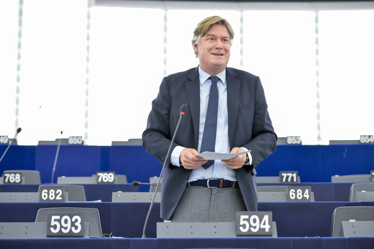 Antonio LOPEZ-ISTURIZ WHITE in the EP in Strasbourg