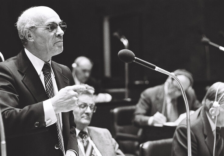 Fotografia 20: Plenary session in Luxembourg on October 1977