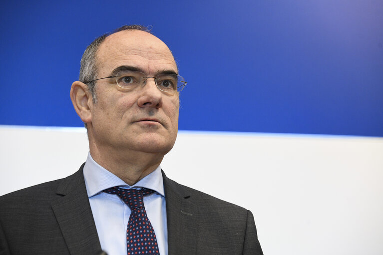 European elections: 100 days to go. 100 days before voters elect their MEPs who will choose the next Commission President, journalists are invited to two key briefings on