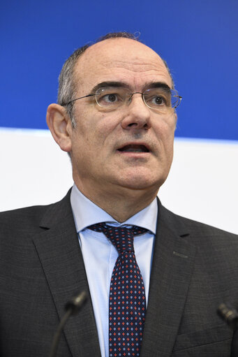 European elections: 100 days to go. 100 days before voters elect their MEPs who will choose the next Commission President, journalists are invited to two key briefings on