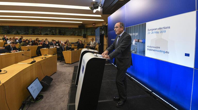 European elections: 100 days to go. 100 days before voters elect their MEPs who will choose the next Commission President, journalists are invited to two key briefings on