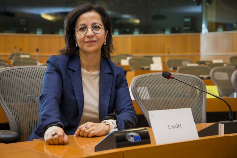 Fotografie 7: Tokia SAIFI in the EP in Brussels