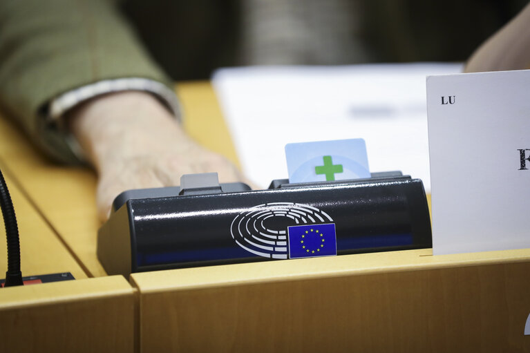 Foto 6: LIBE committee meeting. Vote on visa waiver, as regards the withdrawal of the United Kingdom from the Union.