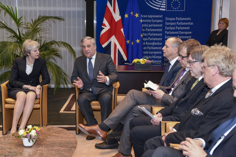 Fotografija 8: Antonio TAJANI, EP President meets with Theresa MAY, British Prime Minister