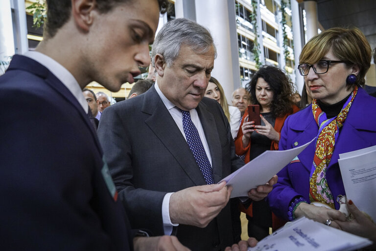 Fotogrāfija 10: Antonio TAJANI, EP President meets with Fulvio MARTUSCIELLO's visitors