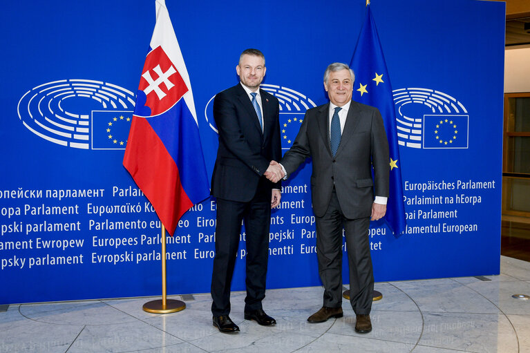 Fotografija 2: Antonio TAJANI, EP President meets with Peter PELLEGRINI,  Slovak Prime Minister