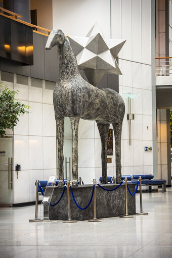 Zenith horse statue by Italian artist Mimmo Paladino in the ASP building in Brussels